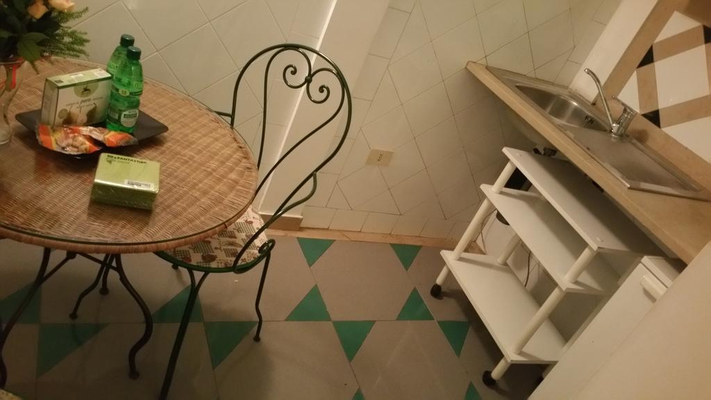 Suite Calefati "Monolocale" Bari Buitenkant foto