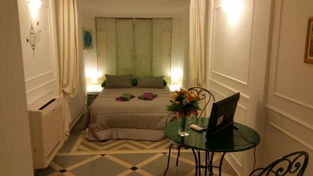 Suite Calefati "Monolocale" Bari Buitenkant foto